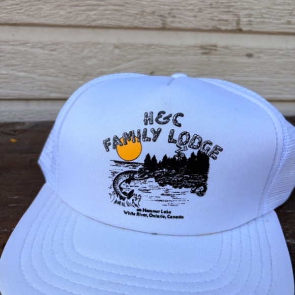 Vintage H&C family lodge fishing hat White river ONTARIO trucker hat snapback - Picture 2 of 5
